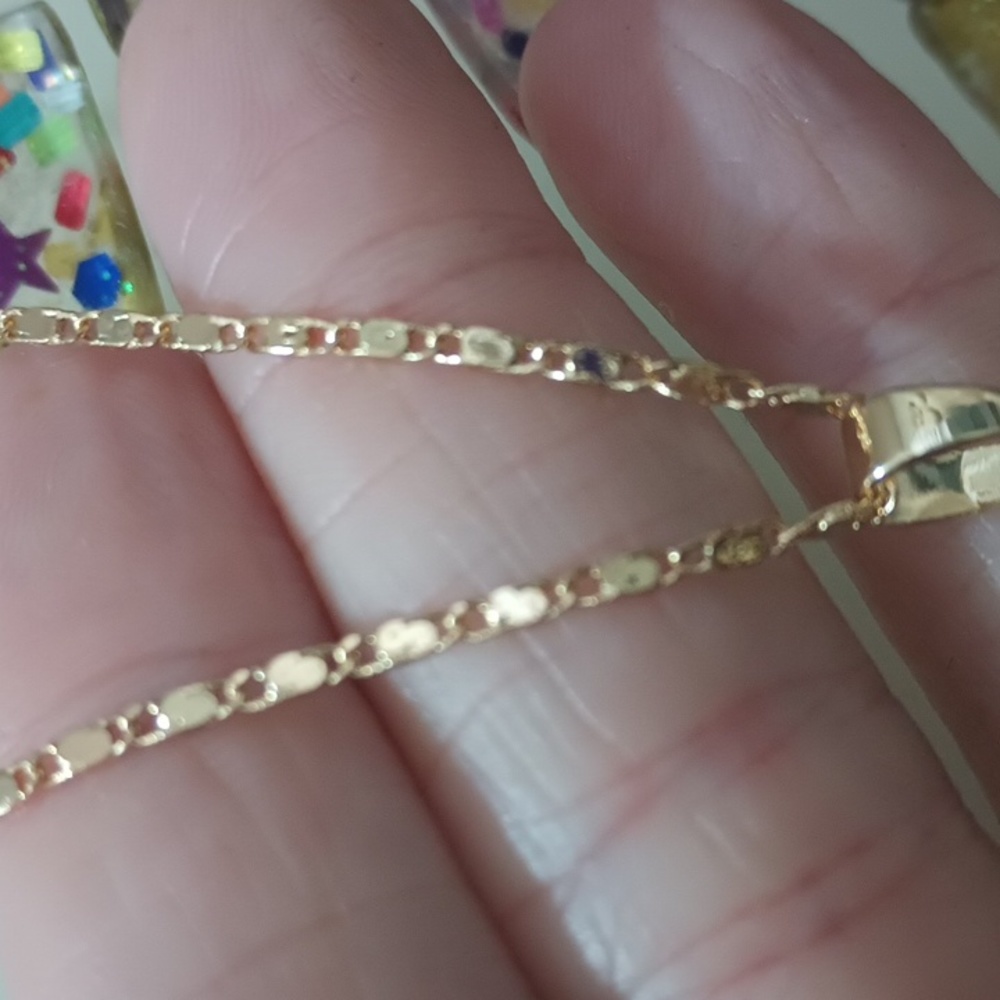 🆕 HELLO KITTY LAMINATED GOLD NECKLACE - Picture 10 of 12